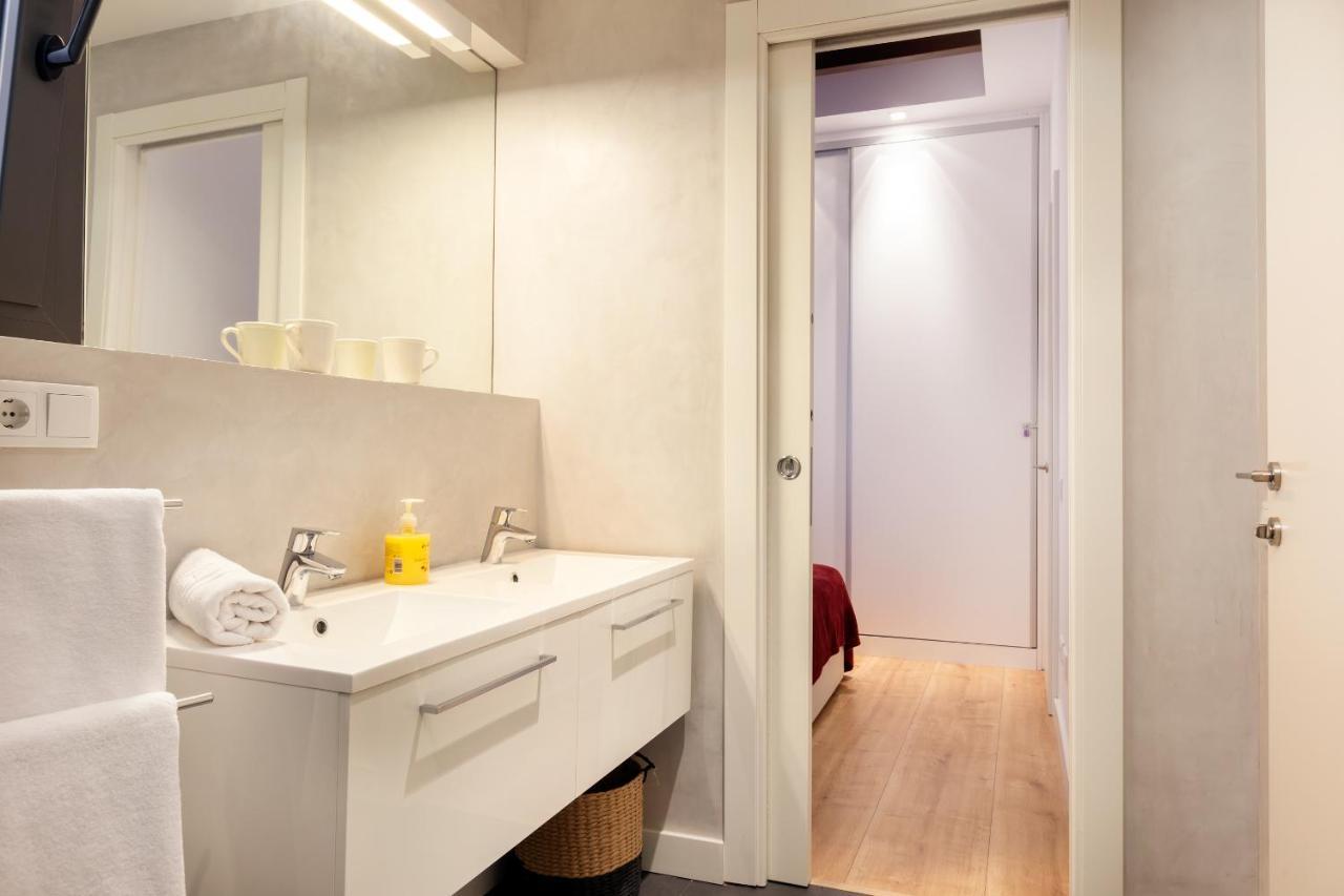 Akira Flats Urgell Apartment Barselona Dış mekan fotoğraf