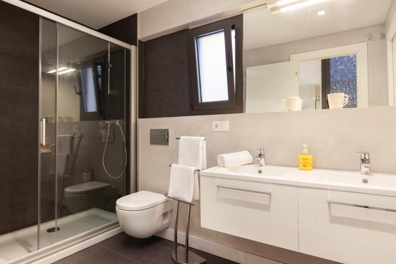 Akira Flats Urgell Apartment Barselona Dış mekan fotoğraf